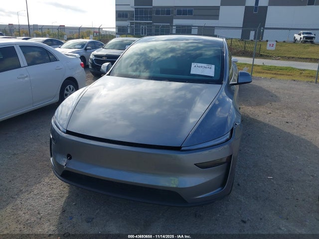 2026 TESLA MODEL Y 7SAYGDEE7TA468338 Photo 1