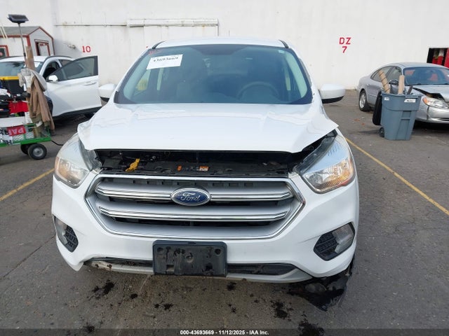 Ford ESCAPE SE 2017 1FMCU9GD5HUE17550 Image 13