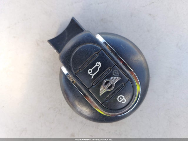 2017 MINI HARDTOP WMWXP5C3XH3C64835 Photo 10