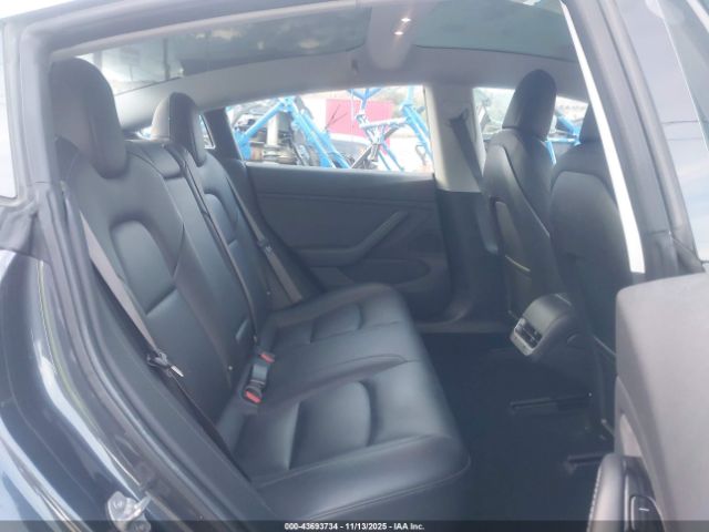 2018 TESLA MODEL 3 5YJ3E1EA0JF033217 Photo 7