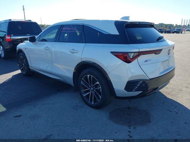 2024 ACURA ZDX 4W5KHMRK8RZ515787 Photo 2