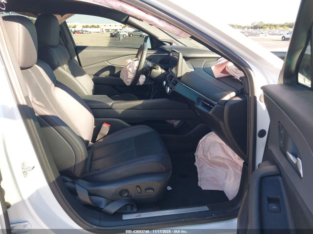 2024 ACURA ZDX 4W5KHMRK8RZ515787 Photo 4