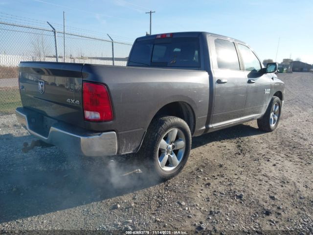 2015 RAM 1500 1C6RR7LG2FS509381 Photo 3