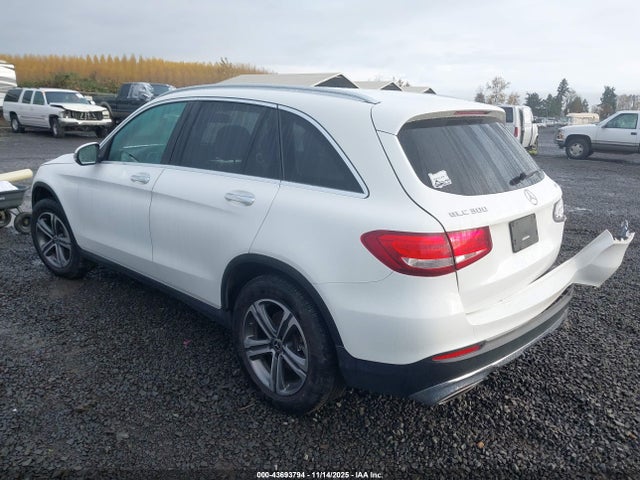 WDC0G4KB8KF641585 Mercedes-Benz Glc 300 4matic