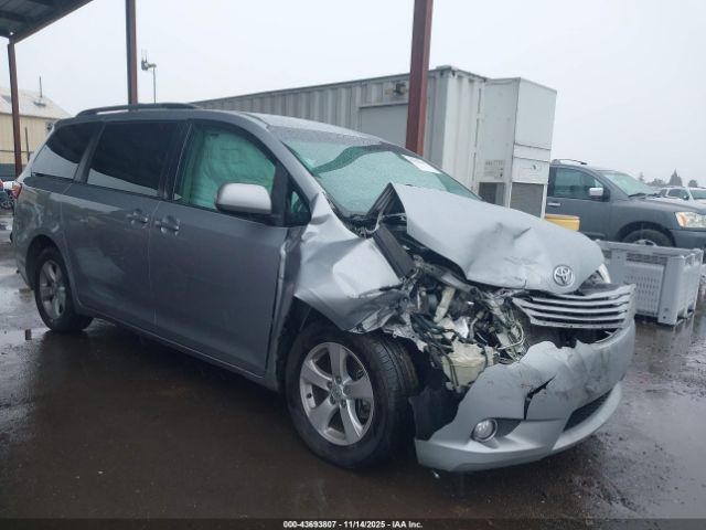 2015 TOYOTA SIENNA 5TDKK3DC9FS570710
