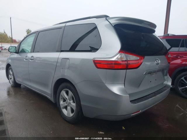 2015 TOYOTA SIENNA 5TDKK3DC9FS570710 Photo 2