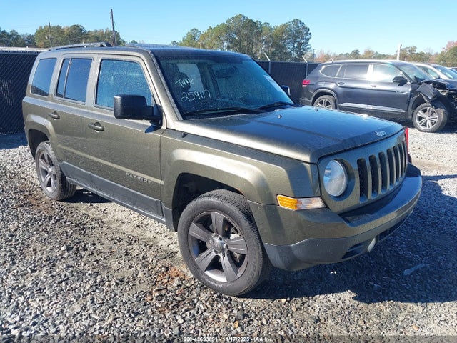43693891 :رقم المزاد ، 1C4NJRFB7FD259117 vin ، 2015 Jeep Patriot High Altitude Edition مزاد بيع