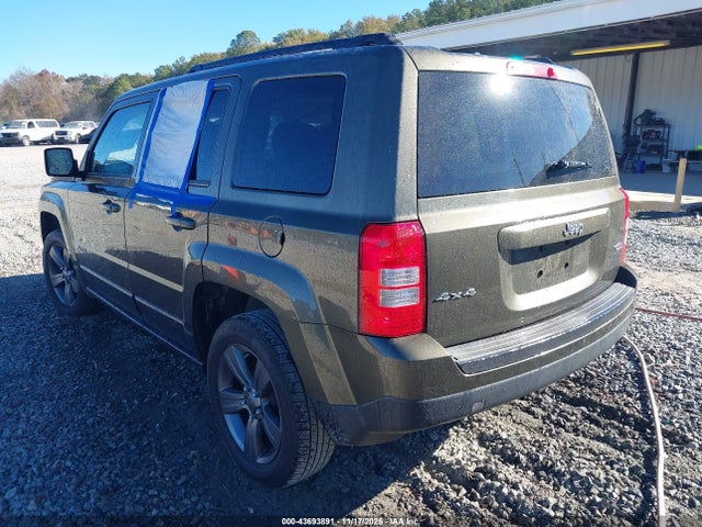43693891 :رقم المزاد ، 1C4NJRFB7FD259117 vin ، 2015 Jeep Patriot High Altitude Edition مزاد بيع