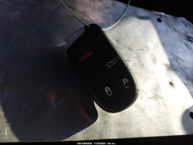 2015 CHRYSLER 200 1C3CCCAB8FN555865 Photo 10