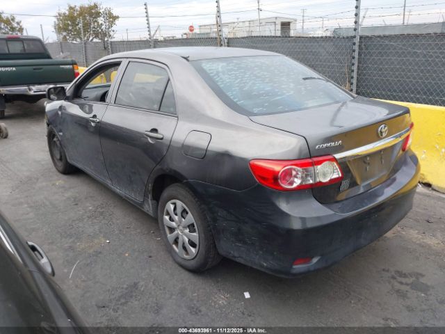2013 TOYOTA COROLLA 5YFBU4EE5DP135141 Photo 2