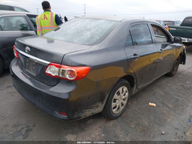 2013 TOYOTA COROLLA 5YFBU4EE5DP135141 Photo 3