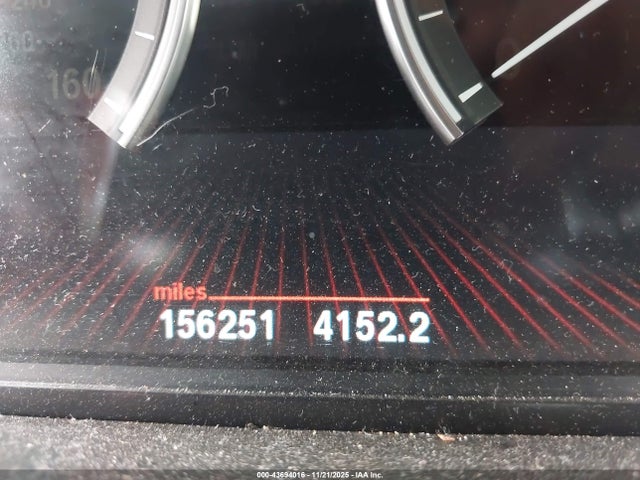 43694016 :رقم المزاد ، WBAKA8C54BCY37215 vin ، 2011 Bmw 750i مزاد بيع
