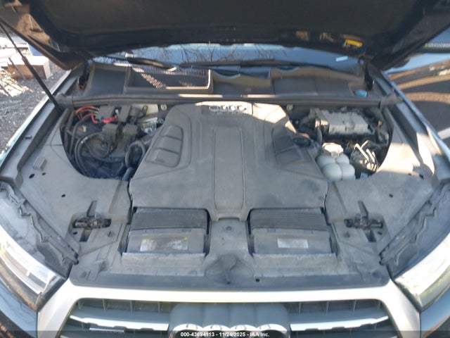 2019 AUDI Q7 WA1LAAF75KD008279 Photo 9