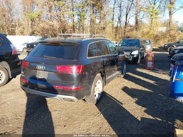 2019 AUDI Q7 WA1LAAF75KD008279 Photo 3