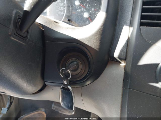 2009 KIA SEDONA KNDMB133196279833 Photo 10