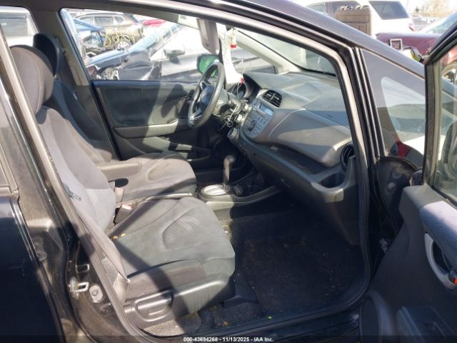 2009 HONDA FIT JHMGE88489S003718 Photo 4