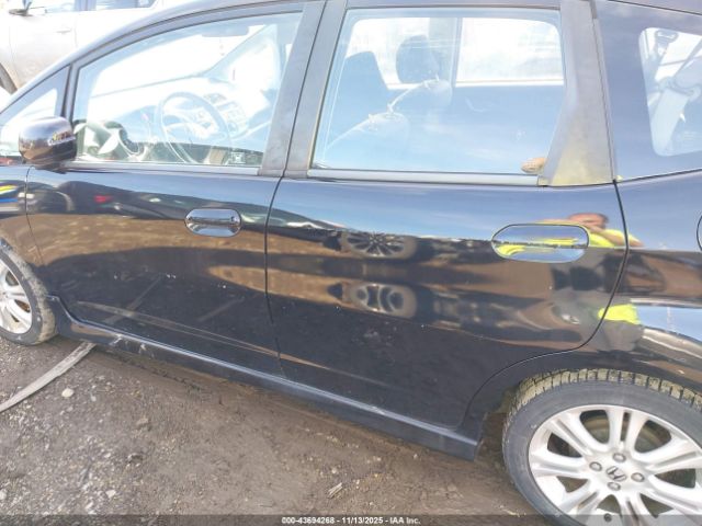 2009 HONDA FIT JHMGE88489S003718 Photo 5