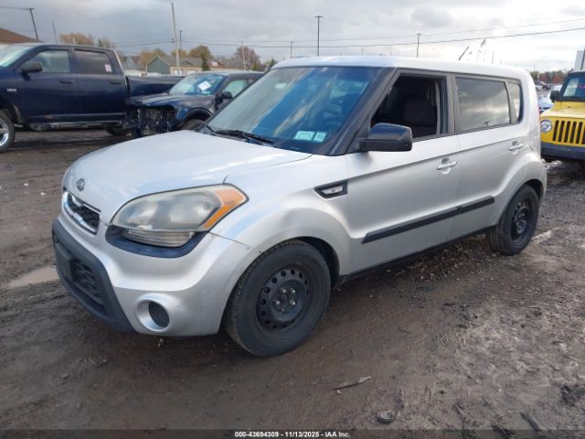 2012 KIA SOUL KNDJT2A58C7461427 Photo 1