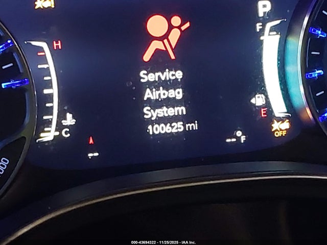 Продажа на аукционе авто 2022 Chrysler Pacifica Touring L, vin: 2C4RC1BG6NR115049, номер лота: 43694322