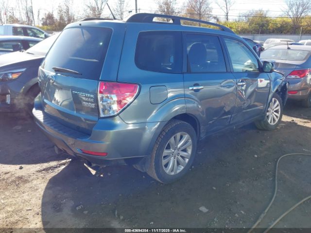 2013 SUBARU FORESTER JF2SHADC0DH423214 Photo 3