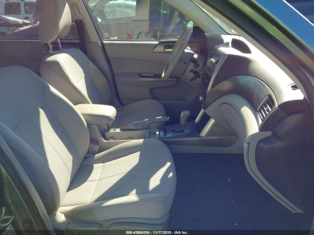 2013 SUBARU FORESTER JF2SHADC0DH423214 Photo 4
