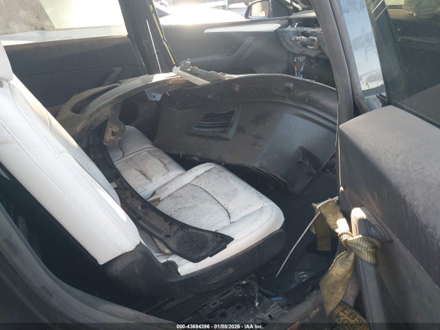 2024 TESLA MODEL Y 7SAYGAEE2RF009485 Photo 7