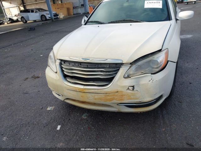 2012 CHRYSLER 200 1C3CCBABXCN319370 Photo 5