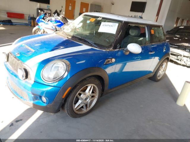 2009 MINI COOPER S WMWMF73519TW83349 Photo 1