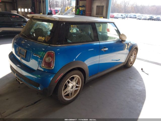2009 MINI COOPER S WMWMF73519TW83349 Photo 3