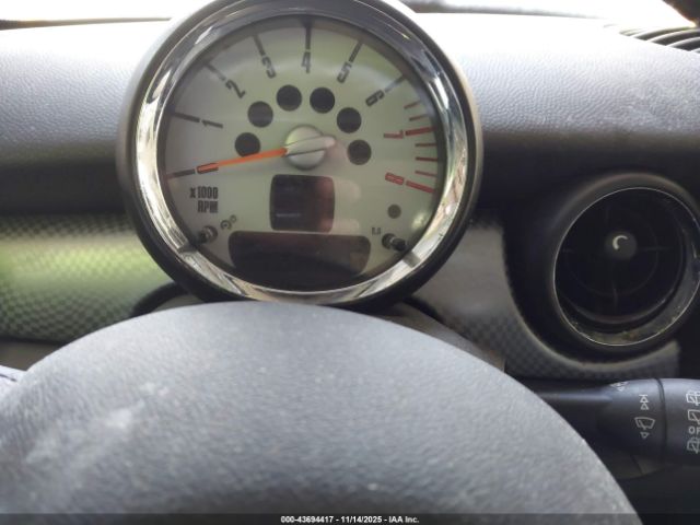 2009 MINI COOPER S WMWMF73519TW83349 Photo 6