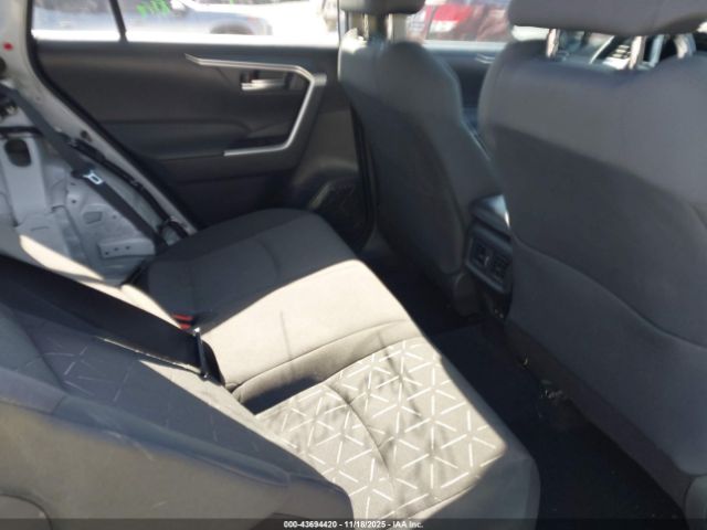 2023 TOYOTA RAV4 2T3W1RFV4PC243493 Photo 7
