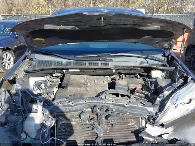 2016 TOYOTA SIENNA 5TDZK3DC4GS713272 Photo 9