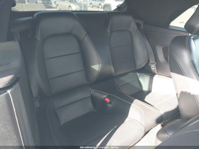 2018 FORD MUSTANG 1FATP8UH9J5111096 Photo 7