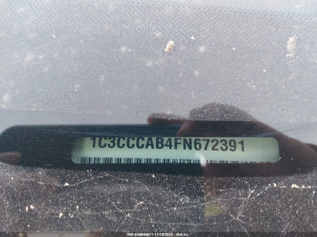 43694467 :رقم المزاد ، 1C3CCCAB4FN672391 vin ، 2015 Chrysler 200 Limited مزاد بيع