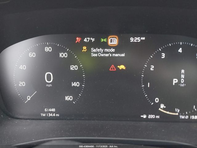 2020 VOLVO XC40 YV4162UM7L2227655 Photo 6