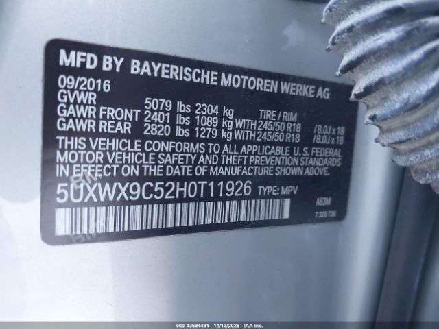2017 BMW X3 5UXWX9C52H0T11926 Photo 8