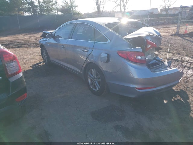 Продажа на аукционе авто 2015 Hyundai Sonata Se, vin: 5NPE24AFXFH216685, номер лота: 43694519