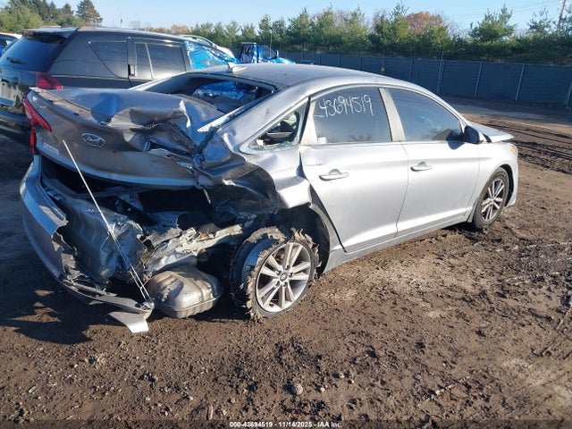 Продажа на аукционе авто 2015 Hyundai Sonata Se, vin: 5NPE24AFXFH216685, номер лота: 43694519