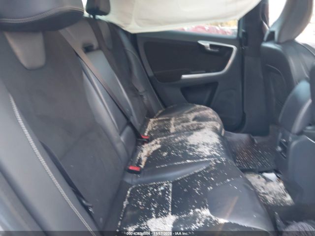 2015 VOLVO XC60 YV4902RH3F2618760 Photo 7