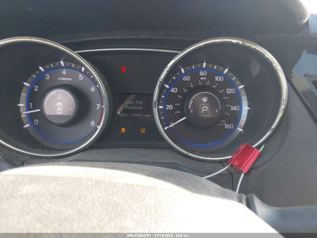 2011 HYUNDAI SONATA 5NPEC4AC6BH023494 Photo 6