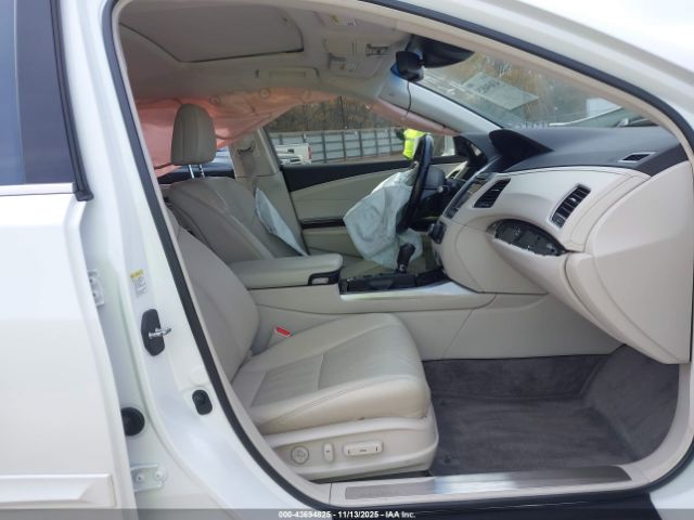 2014 ACURA RLX JH4KC1F54EC000483 Photo 4