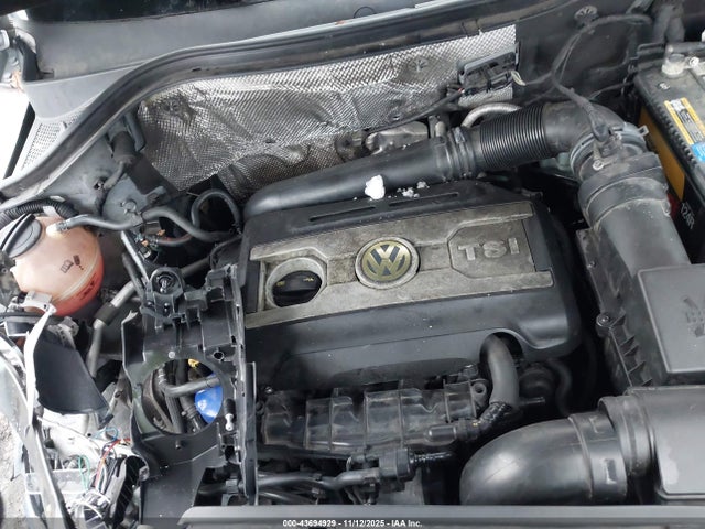 2016 VOLKSWAGEN TIGUAN WVGBV7AX3GW571337 Photo 9