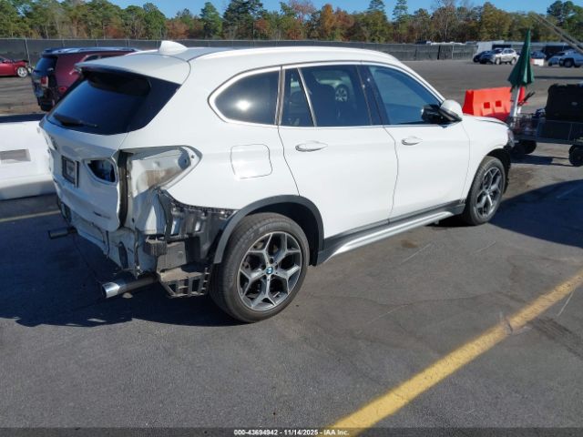 2018 BMW X1 WBXHT3C38J3H30018 Photo 3