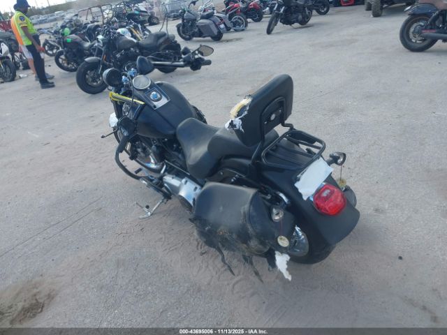 2012 HARLEY-DAVIDSON FLSTFB 1HD1JNV16CB044625 Photo 2