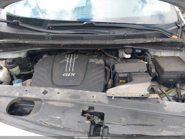 43695050 :رقم المزاد ، KNDMB5C15G6168396 vin ، 2016 Kia Sedona Lx مزاد بيع
