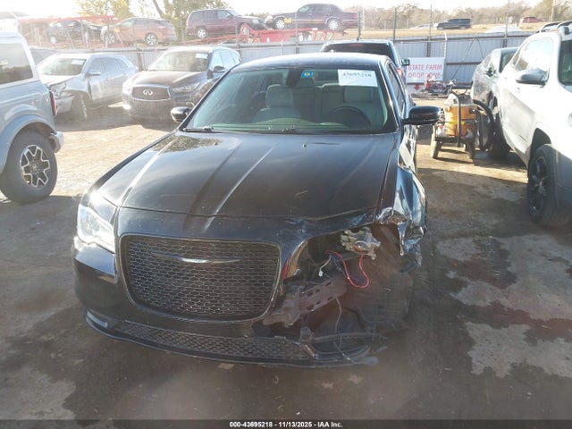 2018 Chrysler 300 Limited მანქანა იყიდება აუქციონზე, vin: 2C3CCAEG4JH159637, აუქციონის ნომერი: 43695218