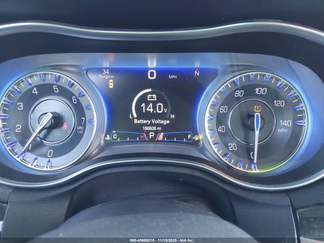 2018 Chrysler 300 Limited მანქანა იყიდება აუქციონზე, vin: 2C3CCAEG4JH159637, აუქციონის ნომერი: 43695218