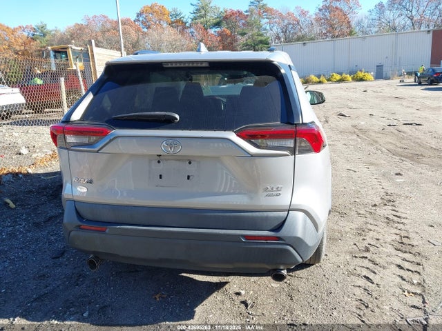 2019 Toyota Rav4 Xle მანქანა იყიდება აუქციონზე, vin: 2T3P1RFVXKW023402, აუქციონის ნომერი: 43695263