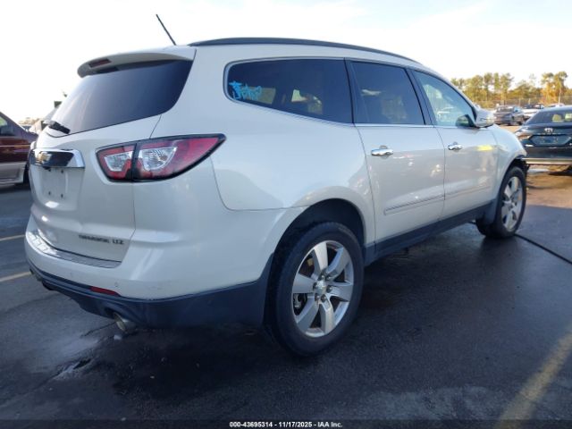2014 CHEVROLET TRAVERSE 1GNKRJKD9EJ175182 Photo 3