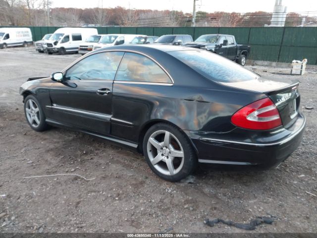 2005 MERCEDES-BENZ CLK 500 WDBTJ75J55F154291 Photo 2